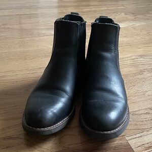 Red Wing Heritage Chelsea Women’s Size 7, Vibram Soles